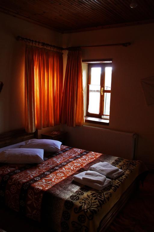 To Petrino Guesthouse Agios Germanos Zimmer foto